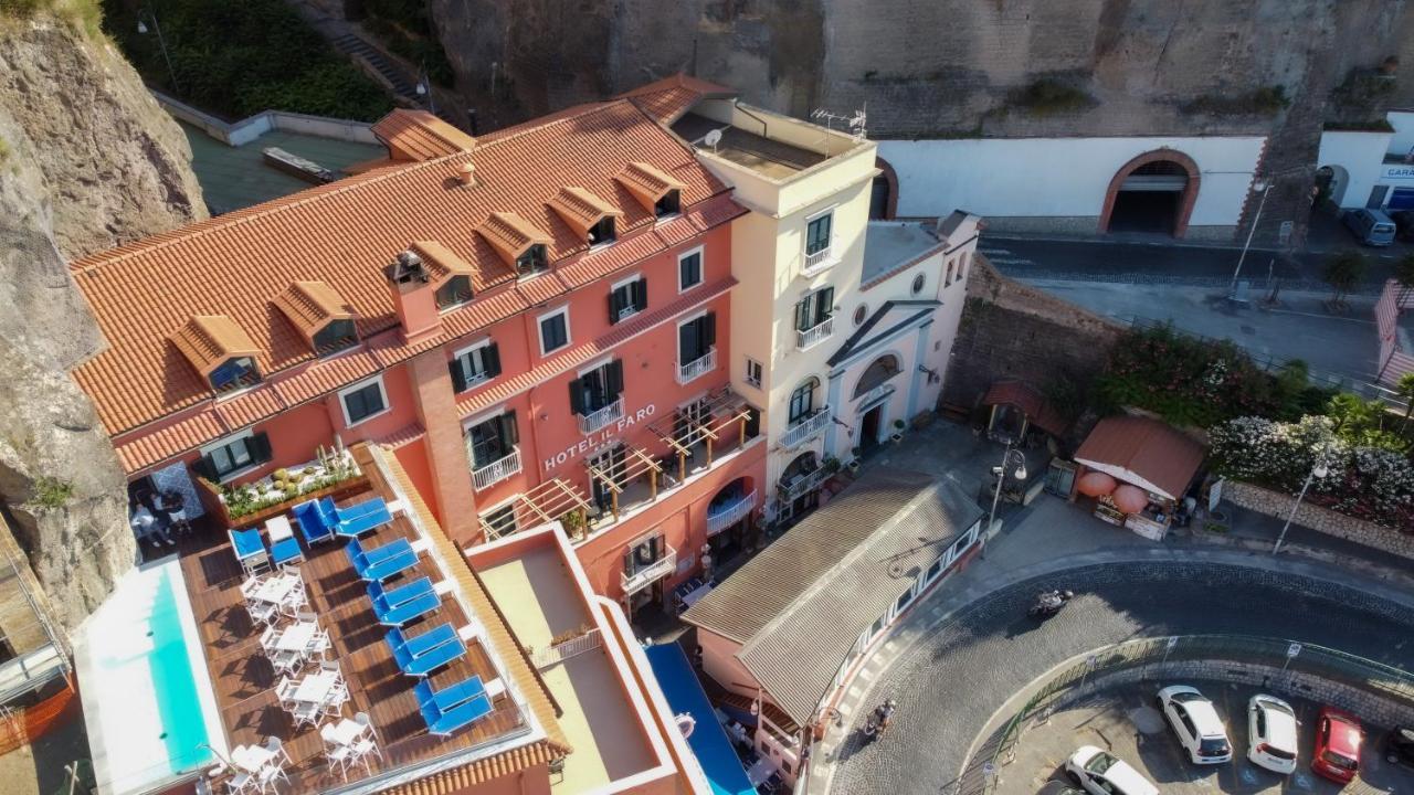 Hotel Il Faro Sorrento Exteriör bild